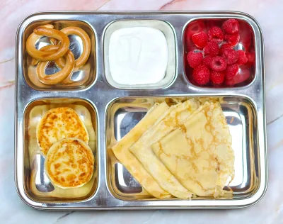 Tallerkener i rustfrit stål til middag, genanvendelige, 5 rum, 2-pak